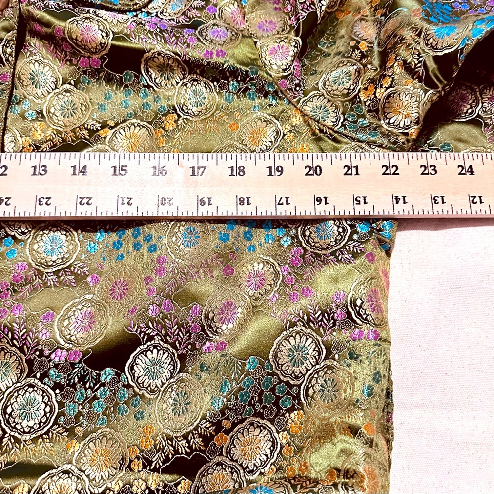 Vintage | Jacket | Vintage Peridot Green Floral Chinese Jacquard Jacket - Picture 6 of 12
